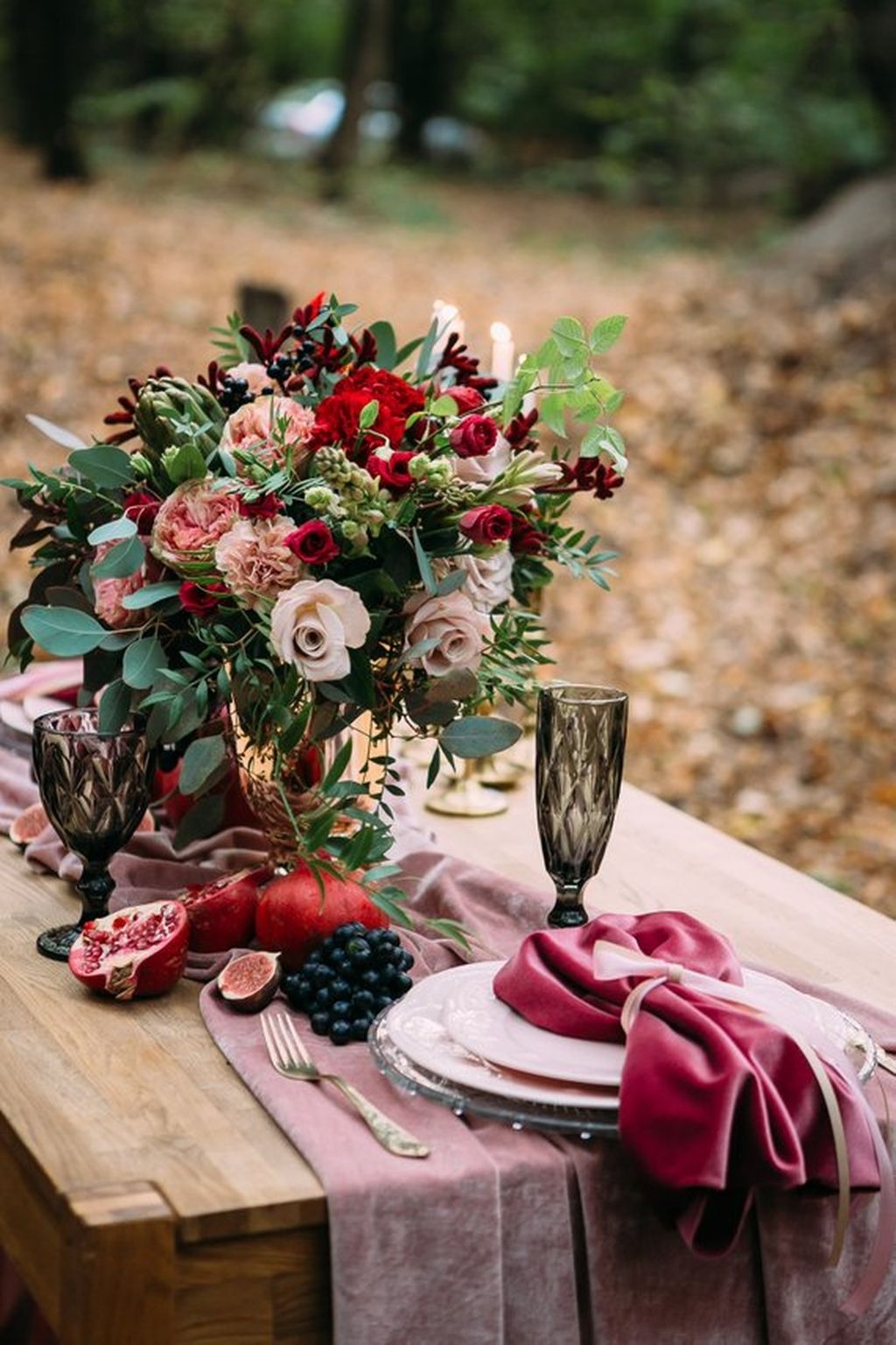 46 Beautiful And Romantic Valentine Dining Table Decoration Ideas ...