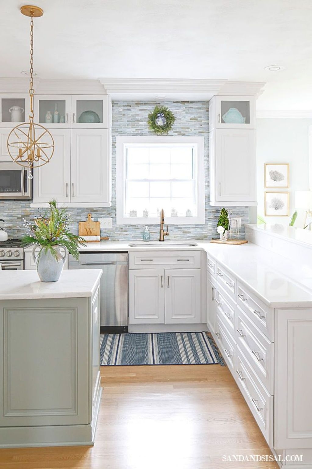 48 Gorgeous Coastal Kitchen Design Ideas Pimphomee