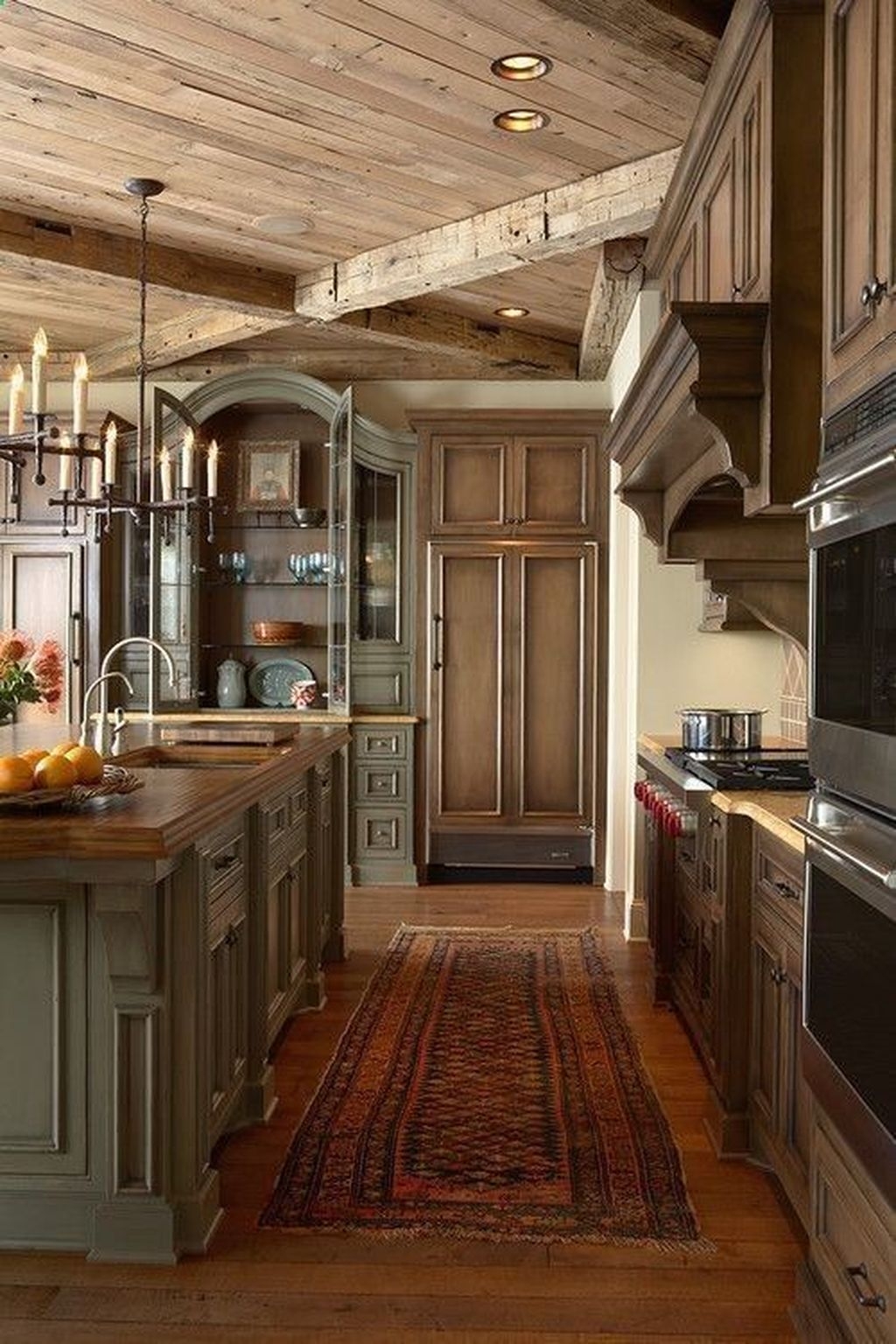 The Best French Country Style Kitchen Decor Ideas 43 - PIMPHOMEE