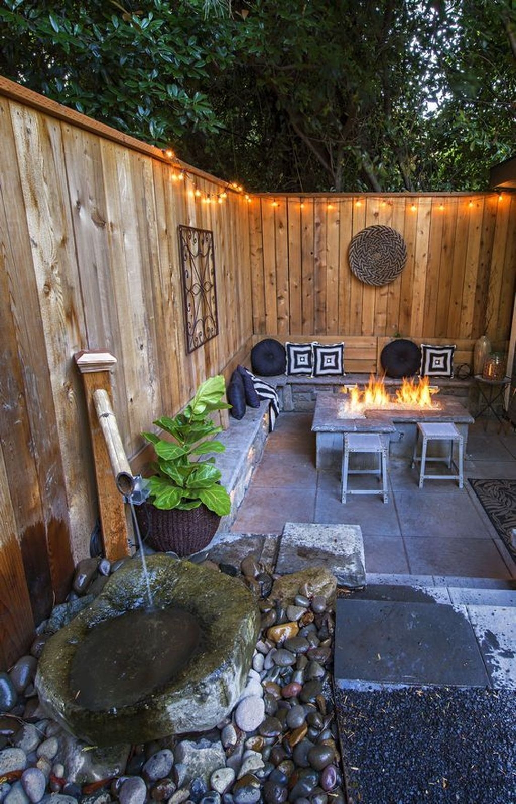 42 Brilliant Small Backyard Design Ideas On A Budget - PIMPHOMEE