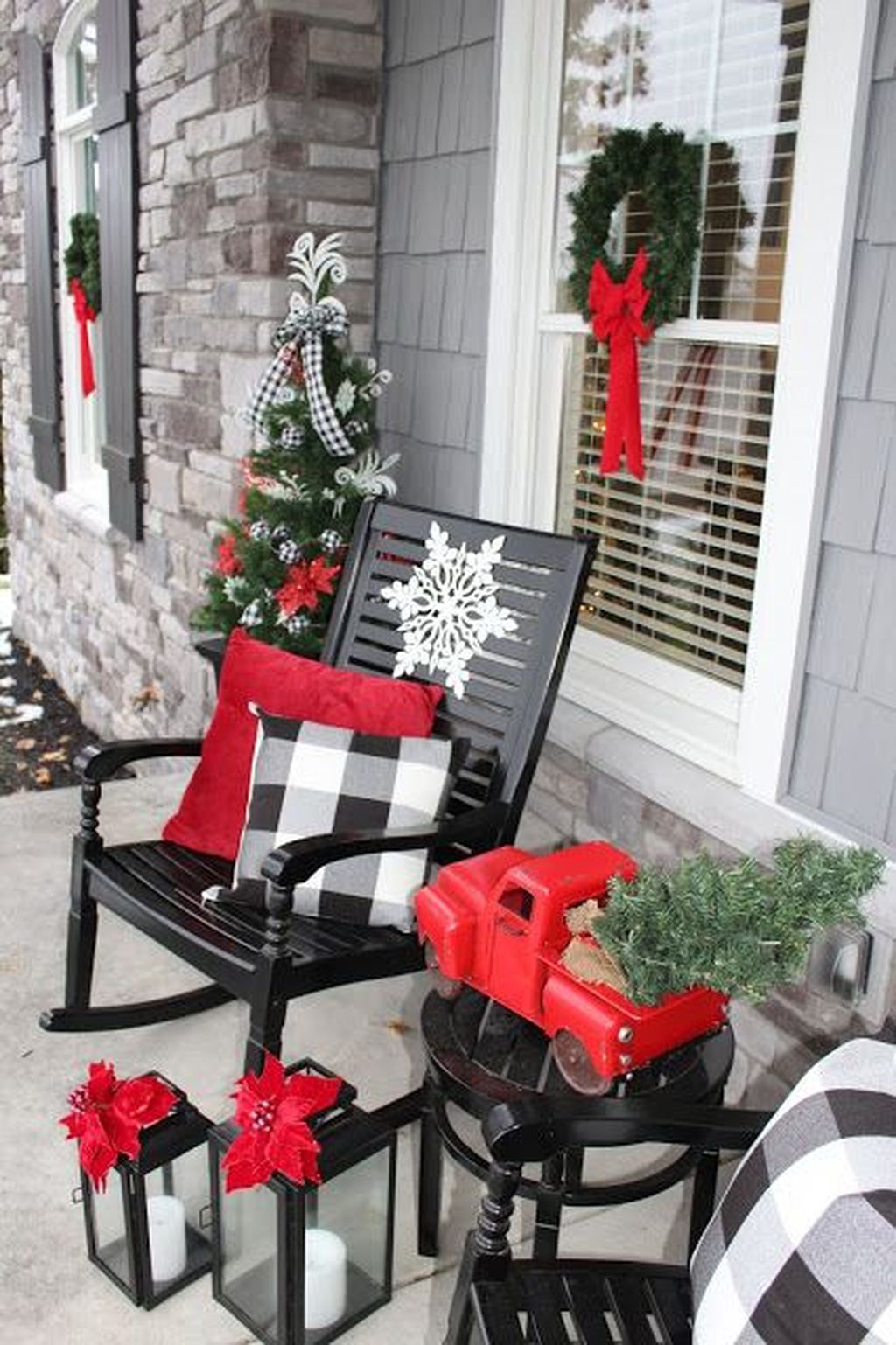 40-fabulous-christmas-patio-decor-ideas-pimphomee