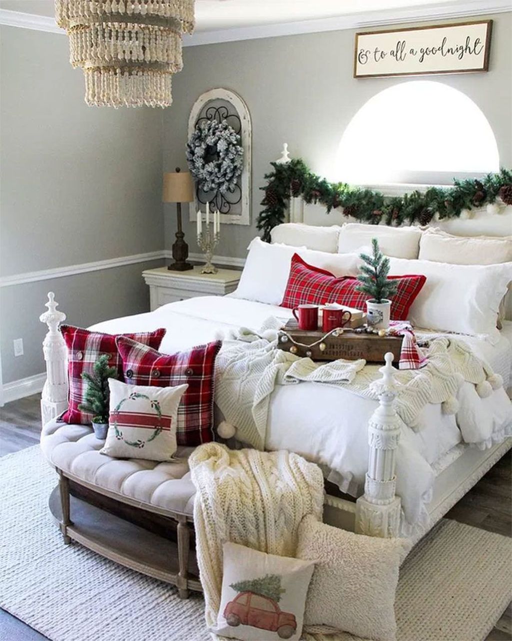 44 Gorgeous White Christmas Bedroom Decorating Ideas - PIMPHOMEE