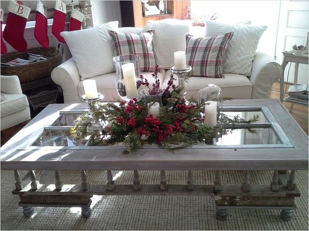 46 Popular Christmas Theme Coffee Table Decoration Ideas - PIMPHOMEE