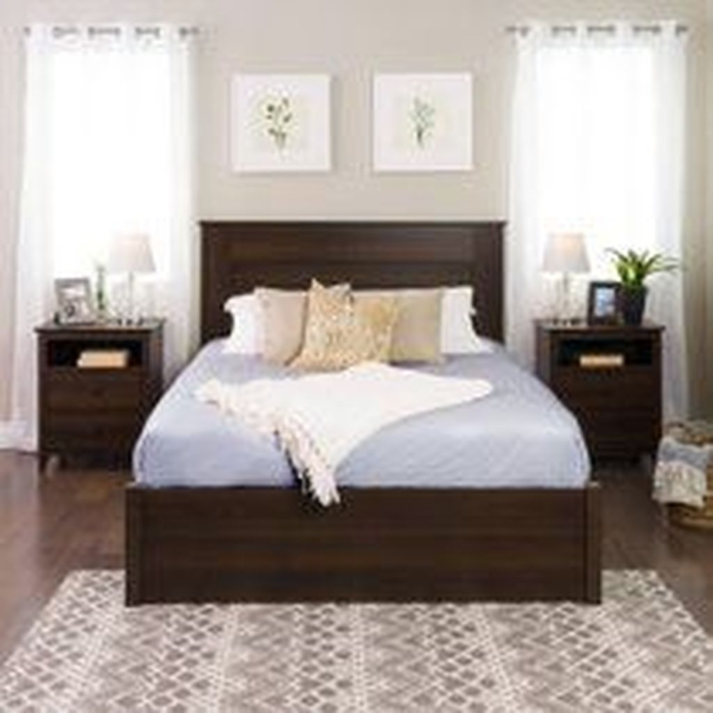 31 Beautiful Dark Wood Furniture Design Ideas For Your Bedroom - PIMPHOMEE