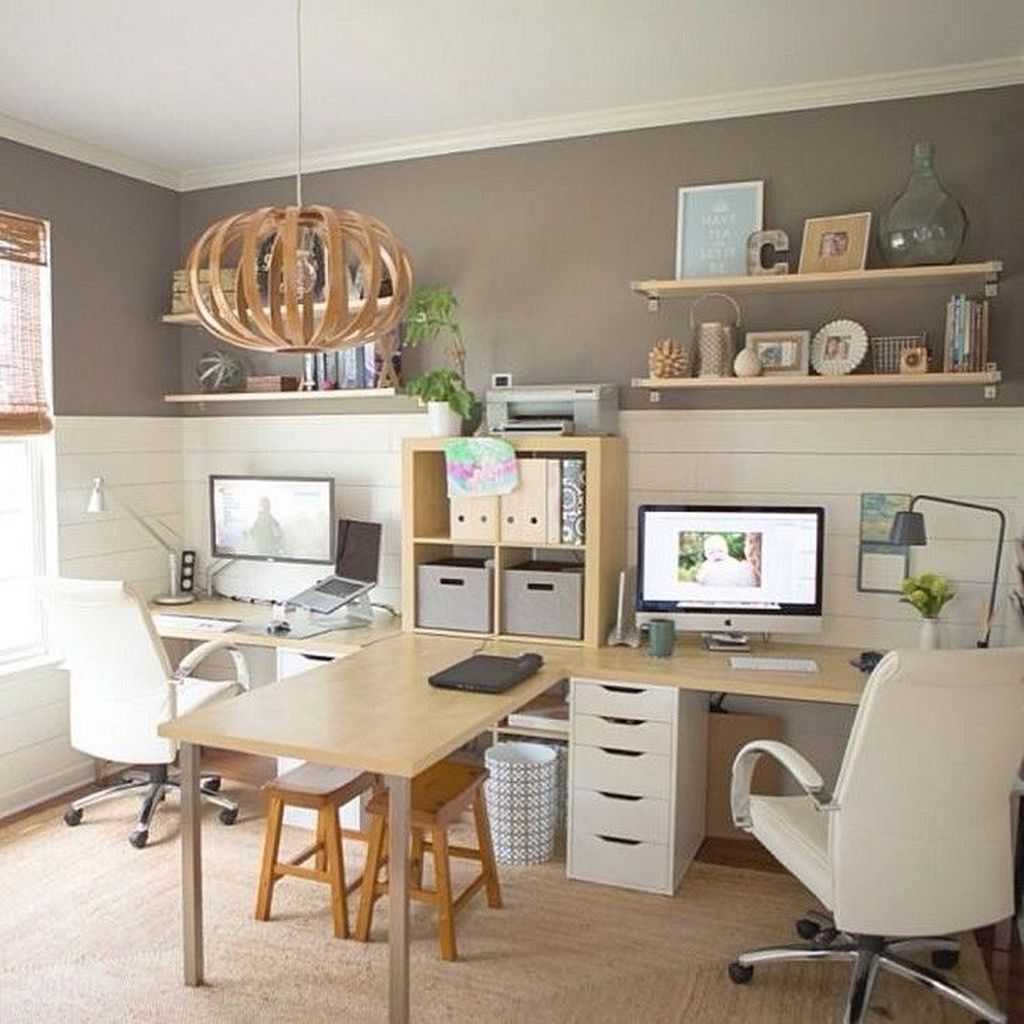 32 Nice Small Home Office Design Ideas - PIMPHOMEE