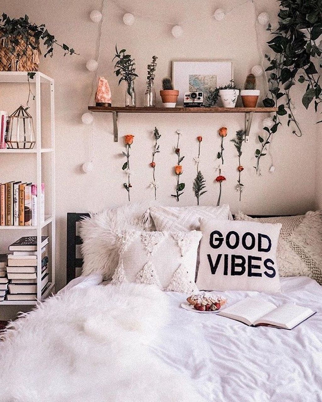 32 The Best DIY Bedroom Decor Ideas You Have To Try - PIMPHOMEE