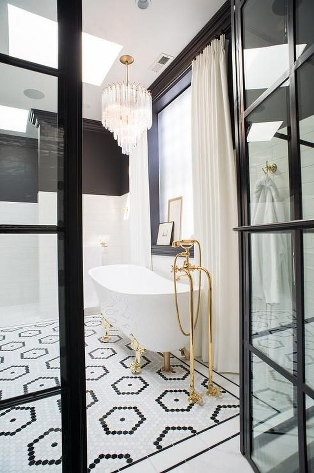 34 Popular Contemporary Bathroom Design Ideas - PIMPHOMEE