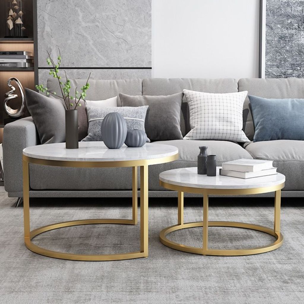 31 Beautiful Living Room Coffee Table Decor Ideas - PIMPHOMEE