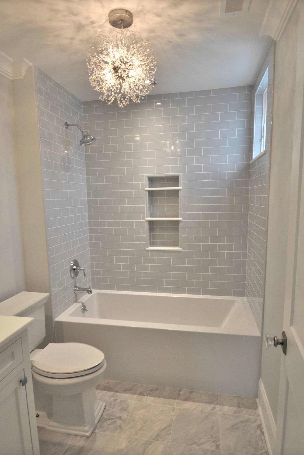 20 Small Bathroom Remodel With Tub PIMPHOMEE   23e5b08bc49b91a5e179ae3b1072a266 