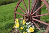 Wagon Wheel Garden Decor