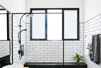 Modern Black And White Bathrooms