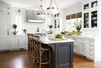 White Kitchens With Islands